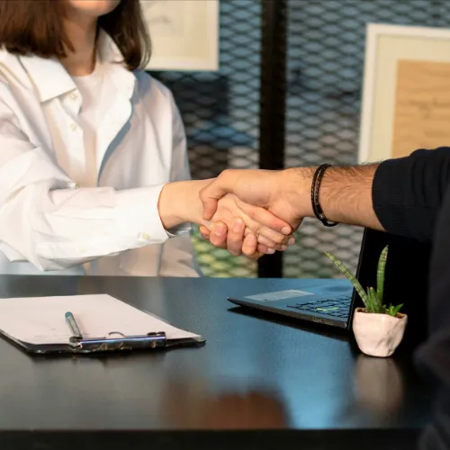 Arbeitsvertrag & Vertragsprüfung Arbeitsvertrag & Vertragsprüfung