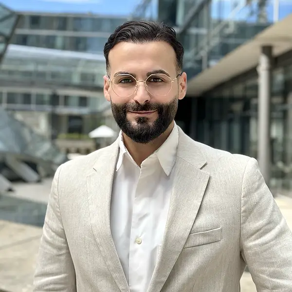 Mihamed Tizyani - Jurist und Senior Manager